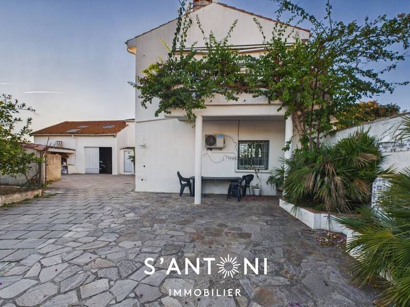 Maison à vendre, 156m², BEZIERS