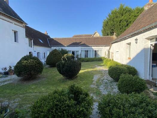 Maison à vendre 508 000 € 10 pièces 6 chambres 386 m² 2 902 m² de terrain Saint Maurice les Charencey 61190