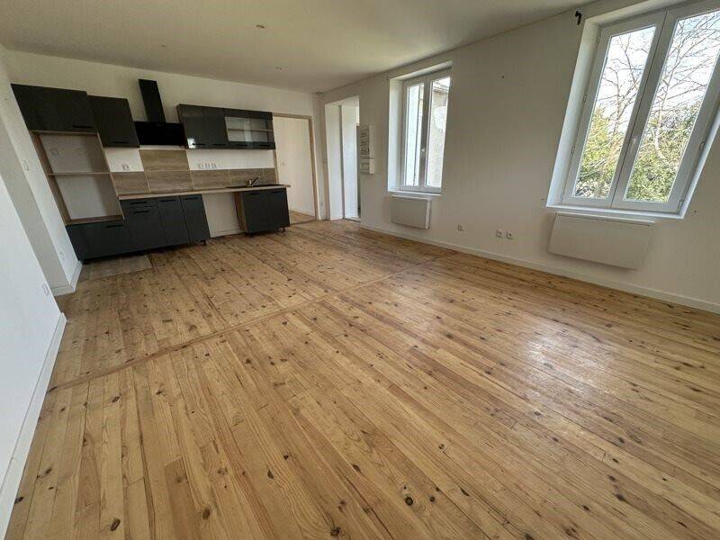 Maison à louer, 65m², CANCON