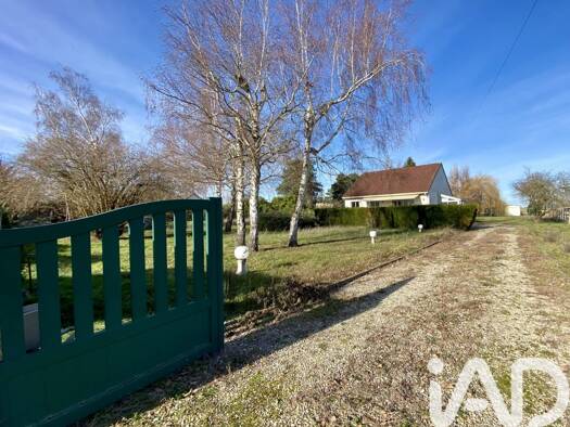 Maison à vendre 116 000 € 3 pièces 2 chambres 71 m² 2 197 m² de terrain Varennes-Changy 45290