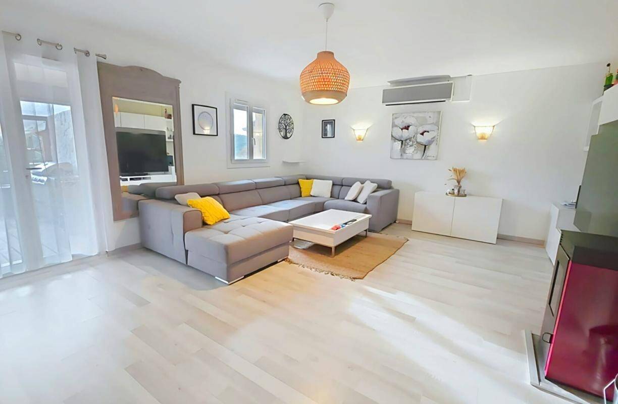 Maison à vendre, 128m², SALERNES