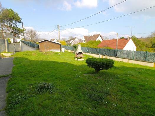 Maison à vendre 300 000 € 3 pièces 2 chambres 71 m² 437 m² de terrain Yerres 91330