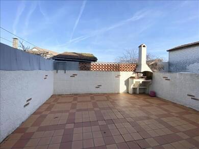 Maison à vendre 149 800 € 4 pièces 3 chambres 107 m² 99 m² de terrain Casteljaloux 47700