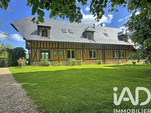 Maison à vendre 405 000 € 6 pièces 4 chambres 158 m² 944 m² de terrain Centre Est-Hameaux Malaunay 76770