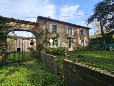Ferme à vendre 335 000 € 11 pièces 2 chambres 955 m² 14 797 m² de terrain Les Hauts de Mazamet Mazamet 81200