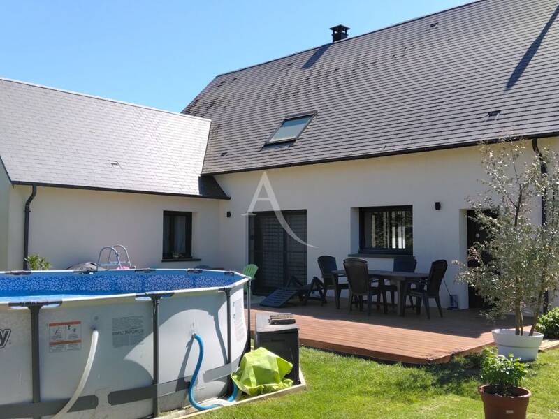 Maison à vendre, 146m², CHAUMONT EN VEXIN
