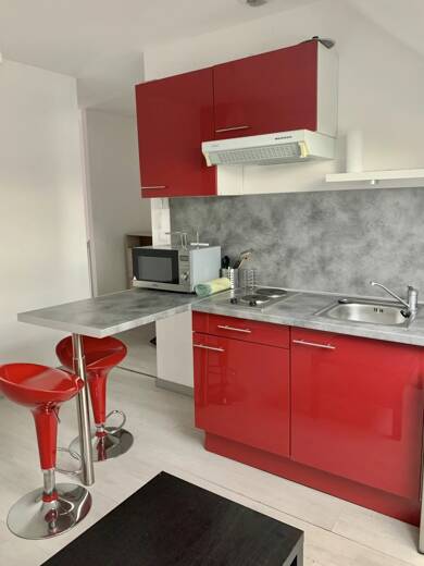 Appartement à louer 500 € 2 pièces 1 chambre 23,9 m² disponible à partir du 01/08/2025 Centre Ville Saint-Quentin 02100