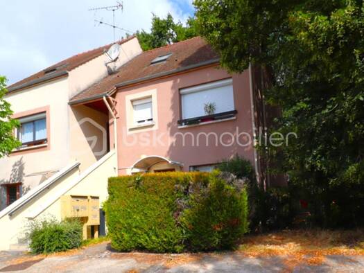 Duplex à vendre 119 000 € 2 pièces 1 chambre 27 m² Étage 1/1 Centre Breuillet 91650