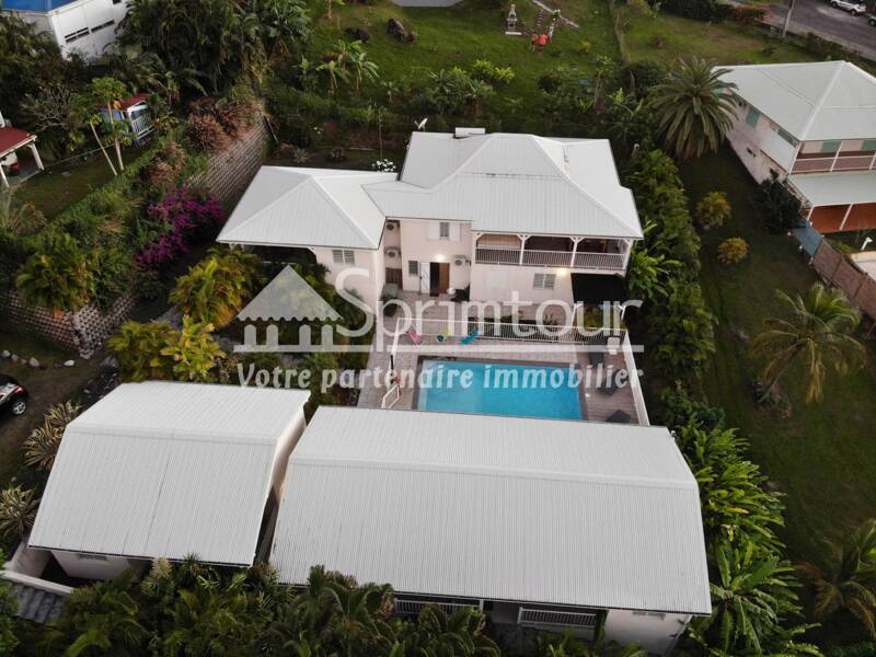 Maison à vendre, 285m², BOUILLANTE