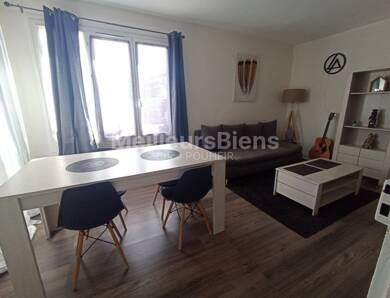 Maison de ville à vendre 159 000 € 3 pièces 2 chambres 65 m² Chantereigne-Montvilliers-Centre La Chapelle-Saint-Luc 10600