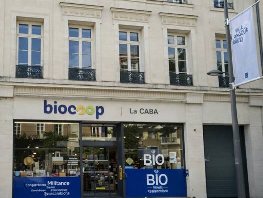 Local commercial à vendre 1 649 000 € 539 m² de surface de vente Centre Angers 49000