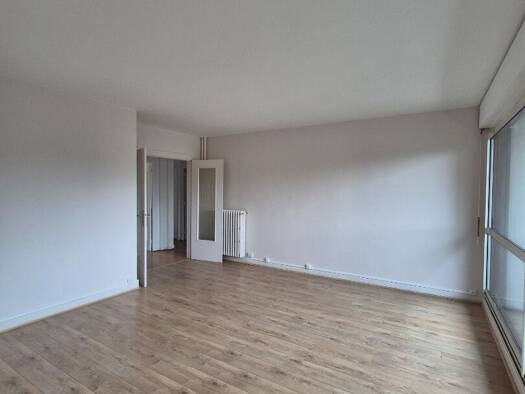 Appartement à louer 1 490 € 5 pièces 3 chambres 90 m² Étage 5/16 Grandchamp Le Pecq 78230