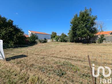 Terrain constructible viabilisé à vendre 127 000 € 349 m² de terrain L'Île-d'Olonne 85340
