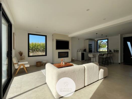 Maison à vendre 390 000 € 6 pièces 4 chambres 120 m² 610 m² de terrain Plerin 22190