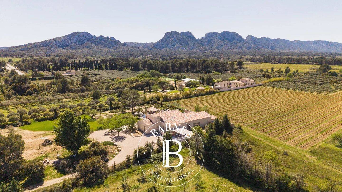 Maison à vendre, 385m², EYGALIERES