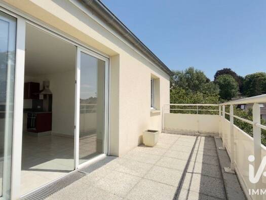 Appartement à vendre 170 000 € 2 pièces 1 chambre 48,37 m² Étage 2/2 Juziers 78820