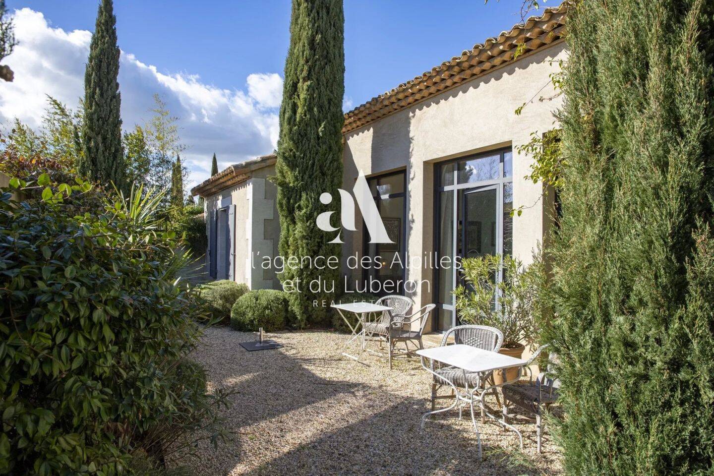 Maison à vendre, 280m², MAUSSANE LES ALPILLES