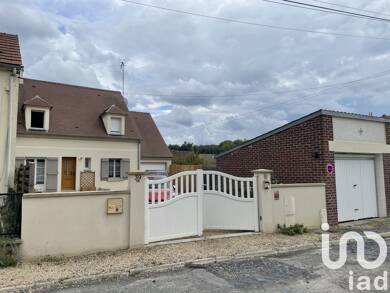 Maison à louer 1 250 € 6 pièces 4 chambres 104 m² 499 m² de terrain Longueil-Annel 60150