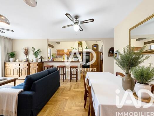 Appartement à vendre 395 000 € 4 pièces 2 chambres 76 m² Étage 2/2 Carei-Monti Menton 06500