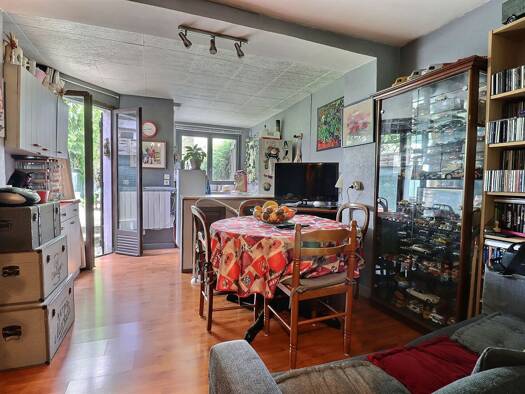 Appartement à vendre 145 000 € 2 pièces 1 chambre 40,74 m² RDC/3 Paul Froment-Huit Mais 1945 Vitry-sur-Seine 94400