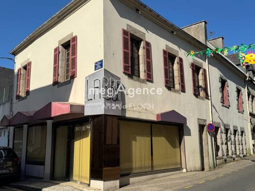 Immeuble à vendre 208 000 € 260 m² Isles Lesneven 29260