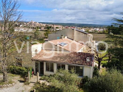 Maison en viager occupé Bouquet 48 700 € 4 pièces 2 chambres 130 m² 1 070 m² de terrain Pourrières 83910