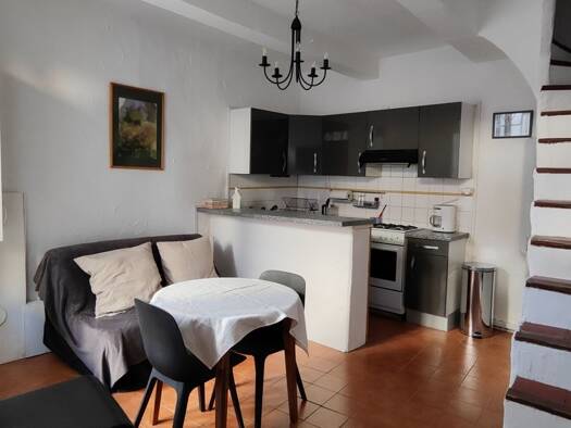 Maison à vendre 82 000 € 3 pièces 2 chambres 48 m² 1 600 m² de terrain Creissan 34370