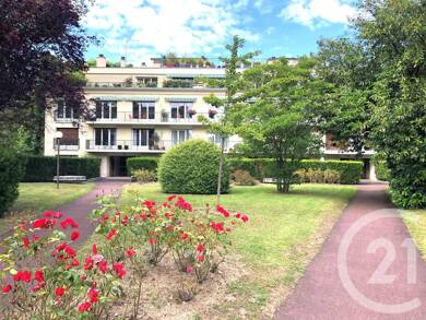 Appartement à louer 2 290 € 5 pièces 3 chambres 96,7 m² RDC Maisons Laffitte 78600