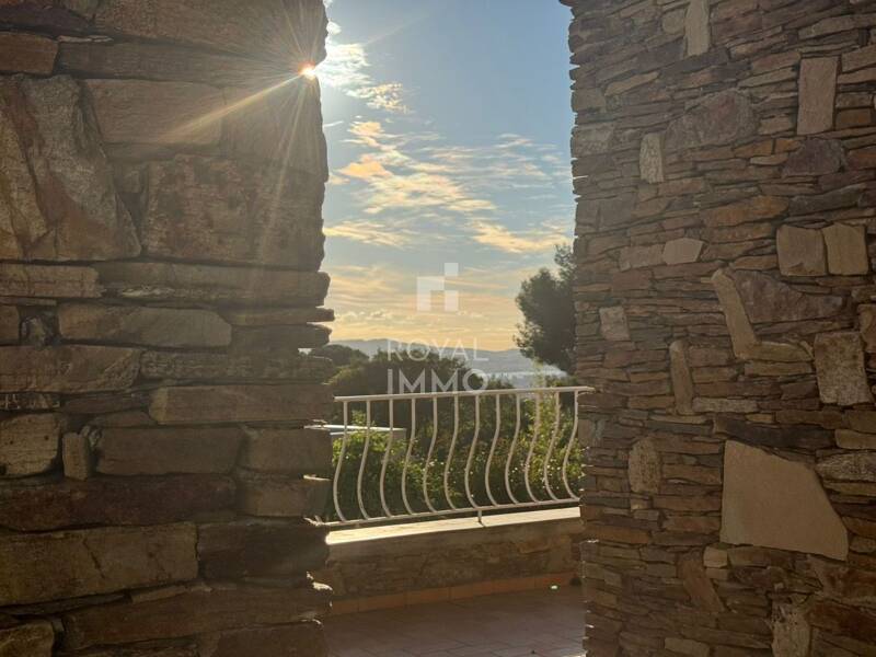 Maison à vendre, 201m², TOULON