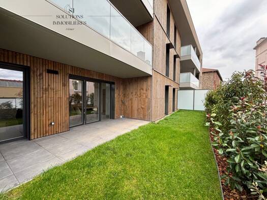 Appartement à louer 1 290 € 3 pièces 2 chambres 65,3 m² Étage 1/4 Sainte-Colombe 69560