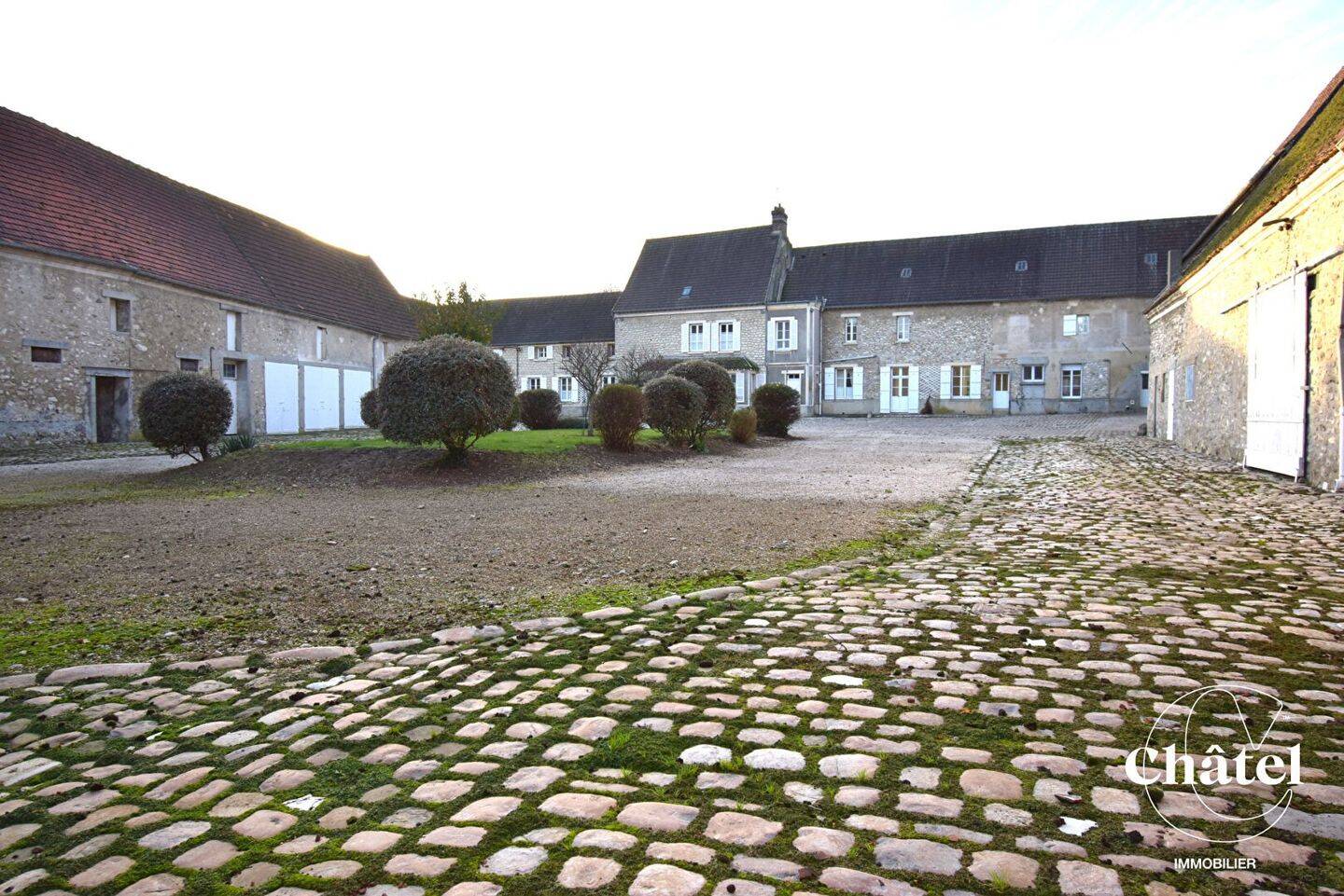 Maison à vendre, 131m², NANTEUIL LE HAUDOUIN