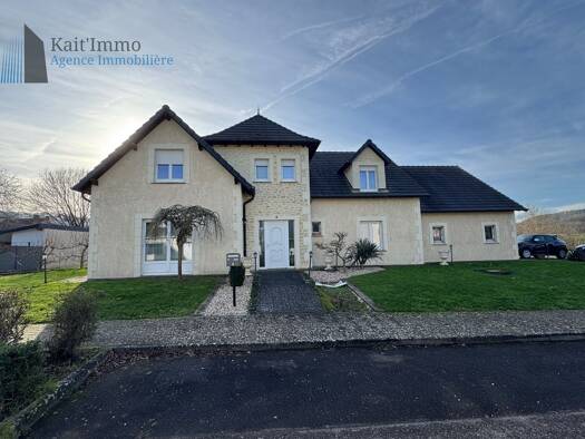 Maison à vendre 479 000 € 9 pièces 5 chambres 267 m² 1 200 m² de terrain Veckring 57920