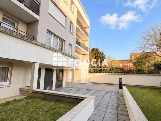 Appartement à vendre 137 000 € 1 pièce 28,7 m² Étage 3/3 Choisy-le-Roi 94600