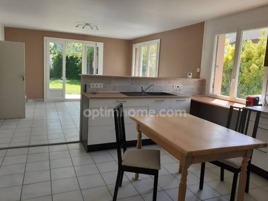 Maison à vendre 445 000 € 8 pièces 6 chambres 220 m² 927 m² de terrain Nouveau Grigny Grigny-sur-Rhône 69520