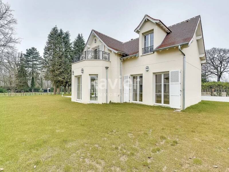 Maison à louer, 269m², LA CELLE SAINT CLOUD