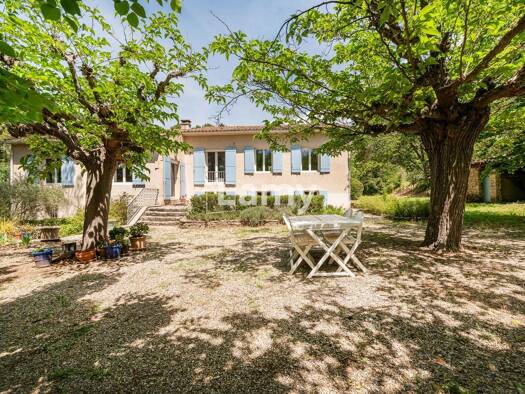 Maison à vendre 1 580 000 € 10 pièces 8 chambres 350 m² Le Tholonet 13100