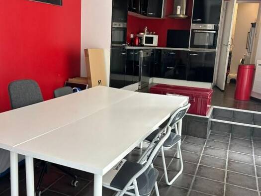 Duplex à vendre 219 000 € 4 pièces 2 chambres 79 m² RDC/2 Centre Clermont-Ferrand 63000