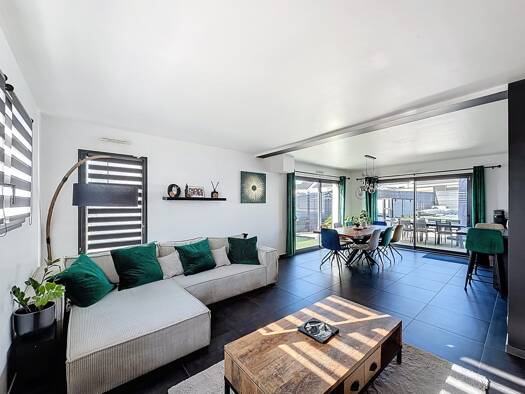 Maison à vendre 520 000 € 6 pièces 4 chambres 141 m² Stuckange 57970