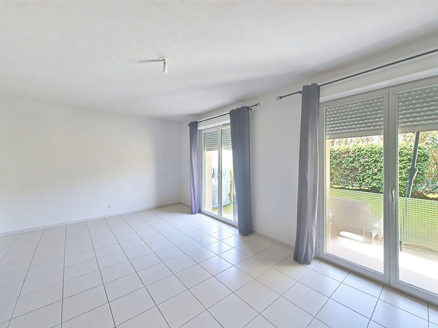 Maison à vendre, 59m², SAINT SEURIN SUR L'ISLE