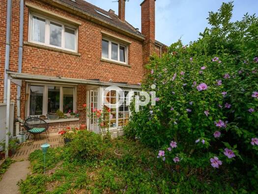Maison à vendre 169 900 € 4 pièces 3 chambres 115 m² 302 m² de terrain Landrecies-Solesmes Cambrai 59400