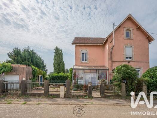 Maison à vendre 419 000 € 5 pièces 3 chambres 185,76 m² 1 211 m² de terrain Crusnes 54680