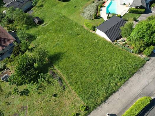 Terrain constructible à vendre 130 000 € 1 000 m² de terrain Vaux-en-Bugey 01150