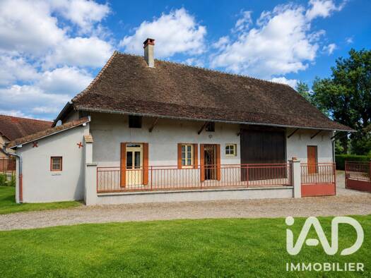 Maison de plain-pied à vendre 155 000 € 5 pièces 4 chambres 119 m² 2 000 m² de terrain Fretterans 71270