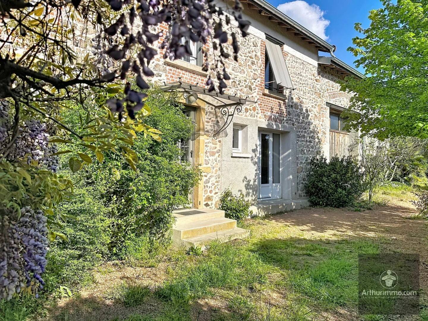 Maison à vendre, 168m², SAINT JEAN SAINT MAURICE SUR LOIRE