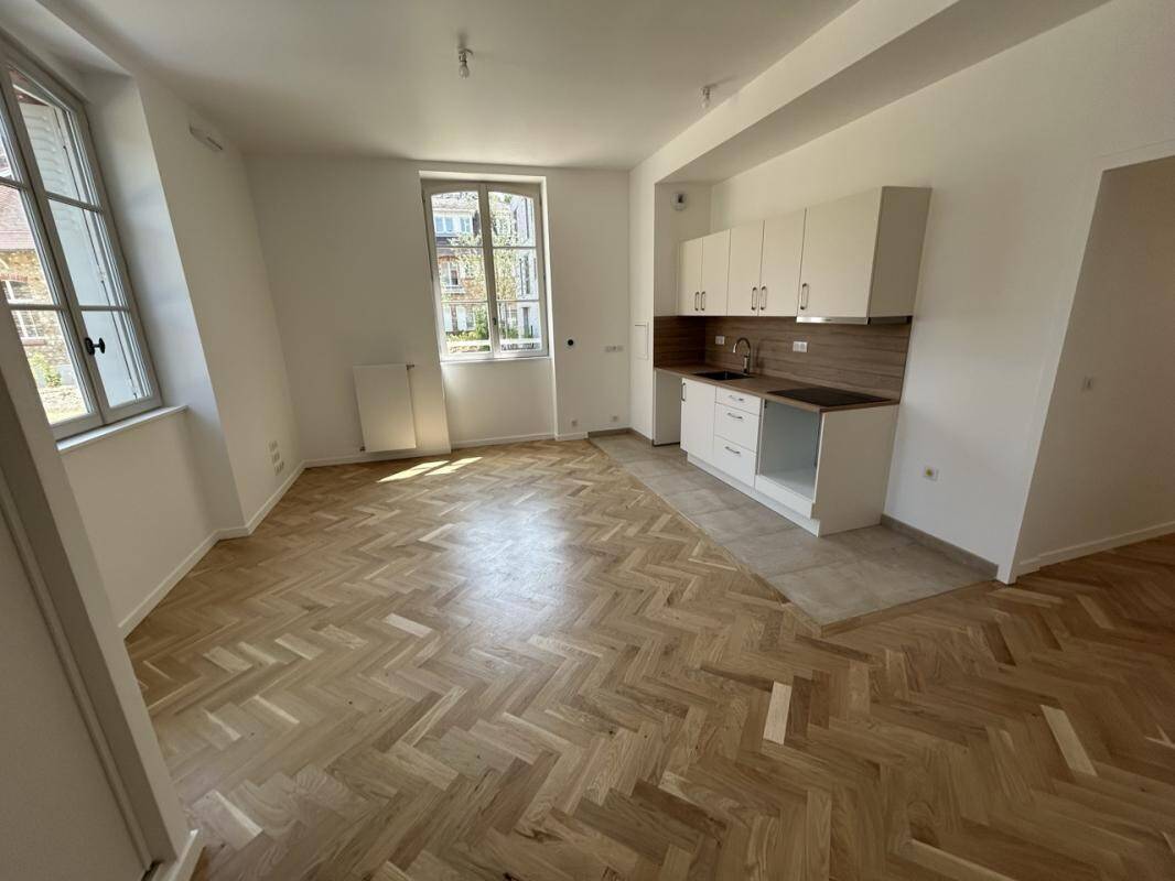 Maison à louer, 82m², VERSAILLES