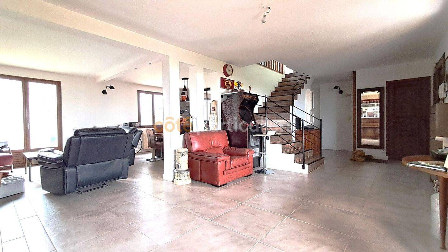 Maison à vendre, 180m², FONTENAY SUR LOING