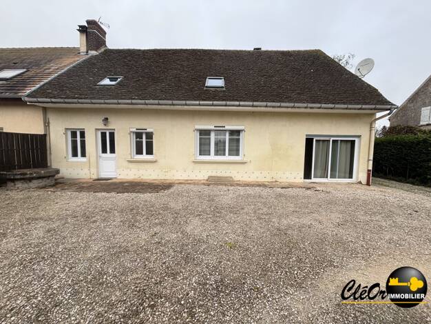 Maison à vendre 205 000 € 7 pièces 5 chambres 123 m² 3 925 m² de terrain Pontoux 71270