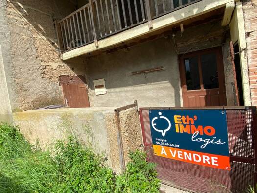 Ferme à vendre 135 000 € 4 pièces 2 chambres 110 m² 1 490 m² de terrain Montmerle-sur-Saône 01090