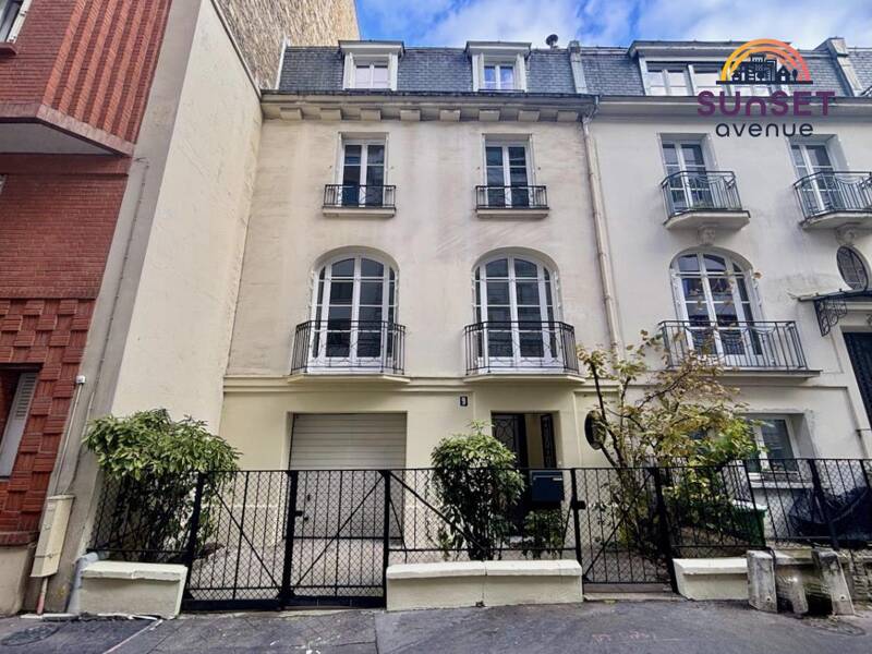 Maison à louer, 237m², PARIS 15E