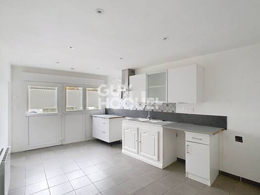 Duplex à vendre 139 000 € 3 pièces 2 chambres 42 m² RDC Russy-Bémont 60117